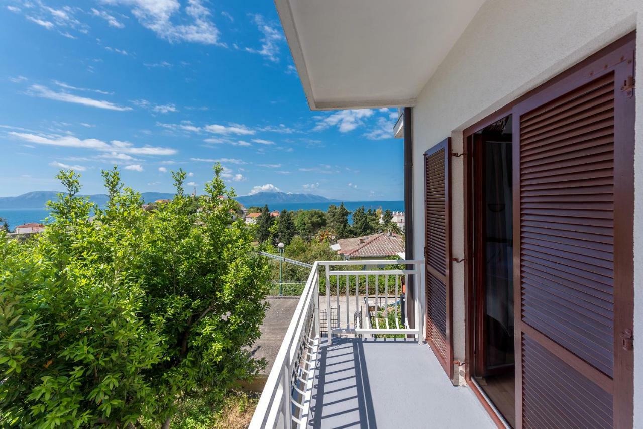 Apartmani Zara & Maris Gradac  Exteriér fotografie