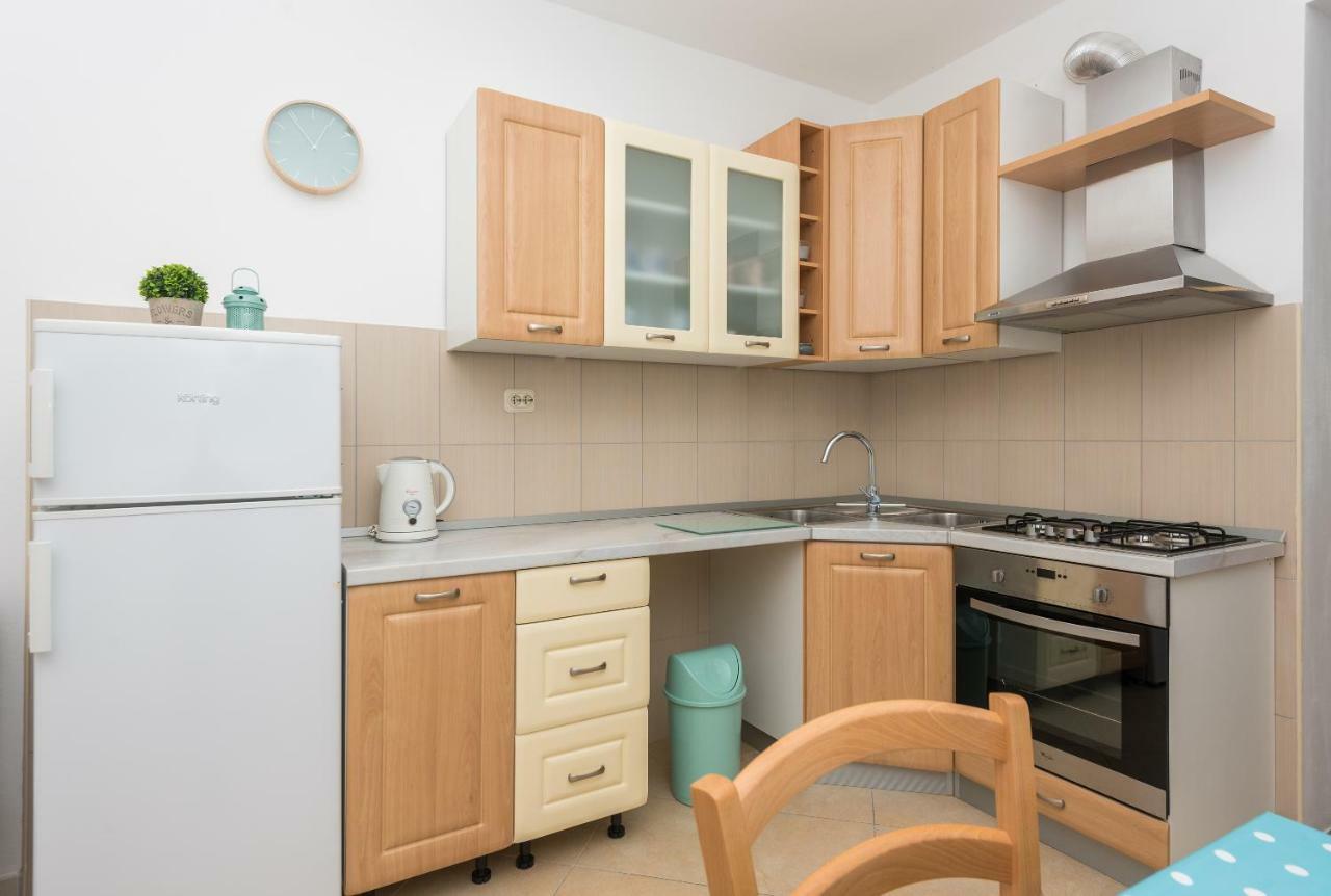 Apartmani Zara & Maris Gradac  Exteriér fotografie