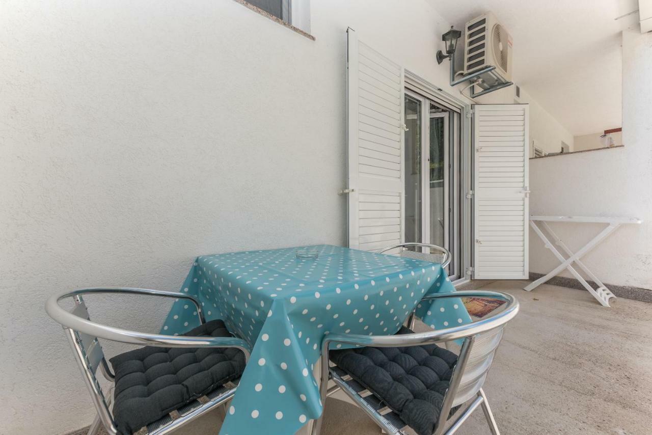 Apartmani Zara & Maris Gradac  Exteriér fotografie
