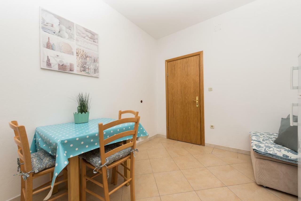 Apartmani Zara & Maris Gradac  Exteriér fotografie